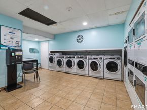 2370 North Avenue 4C, Bridgeport CT 06604