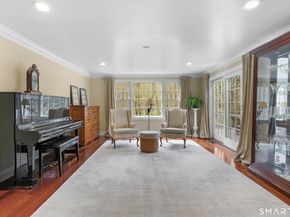 4041 Redding Road, Fairfield CT 06824