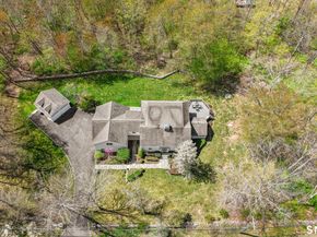 4041 Redding Road, Fairfield CT 06824