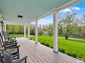 10 Cedar Lane, Weston CT 06683