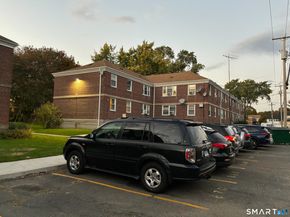 325 North Bishop Avenue 18, Bridgeport CT 06610