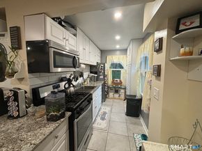 325 North Bishop Avenue 18, Bridgeport CT 06610