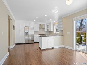 86 Forest Street S, New Canaan CT 06840