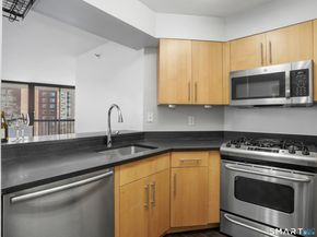 25 Forest Street 7D, Stamford CT 06901