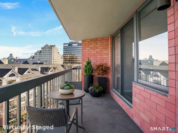 25 Forest Street 7D, Stamford CT 06901