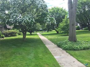 73 Courtland Avenue 163 ( 8), Stamford CT 06902