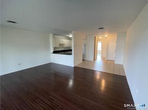 73 Courtland Avenue 163 ( 8), Stamford CT 06902