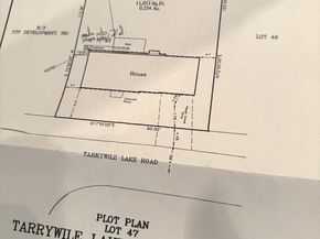 29 Tarrywile Lake Road, Danbury CT 06810