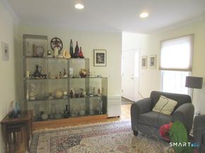 29 Tarrywile Lake Road, Danbury CT 06810