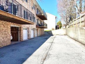 39 Woodway Road C5, Stamford CT 06907