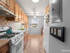 50 Greenhouse Road 26B, Bridgeport CT 06606