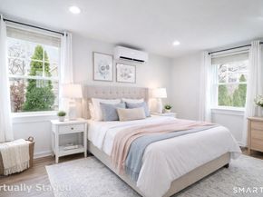 16 Raymond Street, New Canaan CT 06840