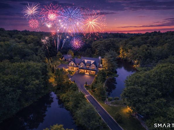 259 Frogtown Road, New Canaan CT 06840