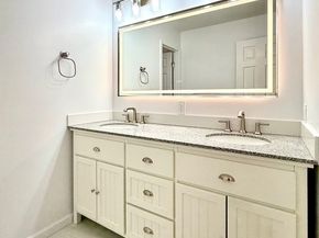 122 Summer Street 122, New Canaan CT 06840