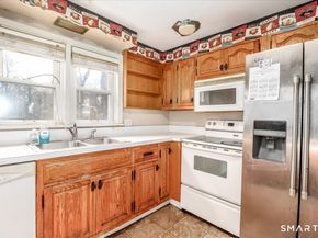 2 Sawmill Road, Sherman CT 06784