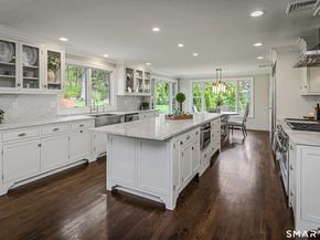 36 Golf Lane, Ridgefield CT 06877