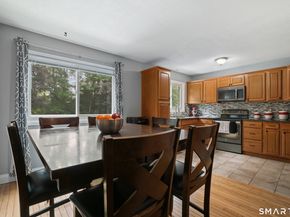 27 Crows Nest Lane 12I, Danbury CT 06810