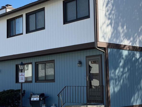 27 Crows Nest Lane 12I, Danbury CT 06810