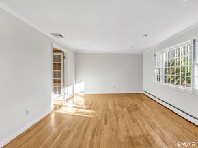 43 Limerick Road, Trumbull CT 06611