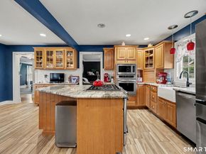 4386 Main Street, Stratford CT 06614