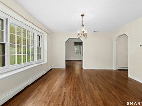 12 Heritage Drive, Danbury CT 06811