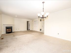 124-130 Deer Hill Avenue A20, Danbury CT 06810