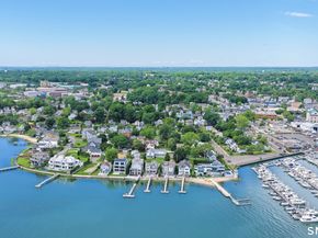 118 Shorefront Park, Norwalk CT 06854