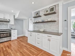 118 Shorefront Park, Norwalk CT 06854