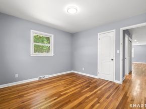215 Wellington Street, Stratford CT 06615