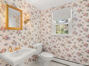 39 Old Studio Road, New Canaan CT 06840