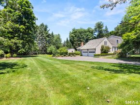39 Old Studio Road, New Canaan CT 06840