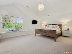 35 S Benson Commons, Fairfield CT 06824