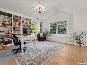 35 S Benson Commons, Fairfield CT 06824