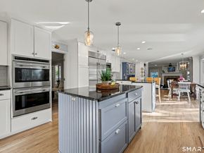 35 S Benson Commons, Fairfield CT 06824