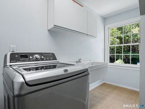45 Stones Throw Road, Easton CT 06612