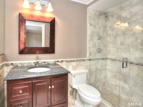 245 Unquowa Road 126, Fairfield CT 06824