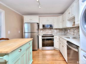 245 Unquowa Road 126, Fairfield CT 06824