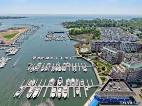 88 Southfield Avenue P6, Stamford CT 06902