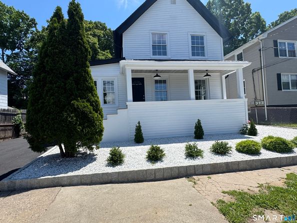 202 Goddard Avenue, Bridgeport CT 06610