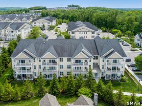 925 Old Pasture Drive 925, Danbury CT 06810