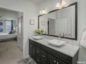 925 Old Pasture Drive 925, Danbury CT 06810
