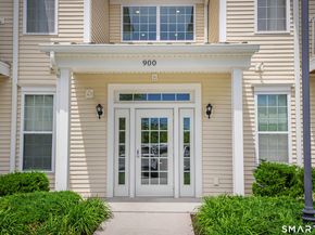 925 Old Pasture Drive 925, Danbury CT 06810