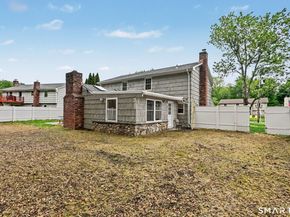 44 Barmore Drive W, Stamford CT 06905