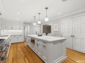 599 N Wilton Road, New Canaan CT 06840