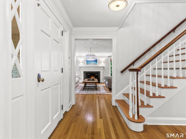 599 N Wilton Road, New Canaan CT 06840