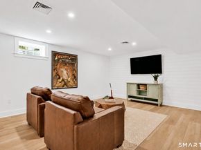 920 Old Post Road, Fairfield CT 06824