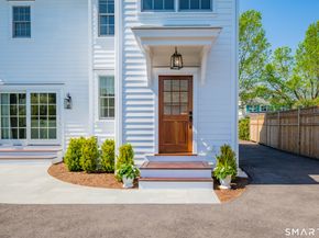 920 Old Post Road, Fairfield CT 06824