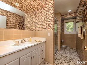 209 Acorn Lane B, Stratford CT 06614
