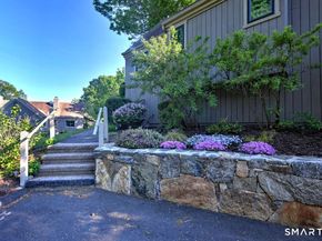 209 Acorn Lane B, Stratford CT 06614
