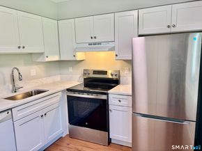 25 Padanaram Road 77, Danbury CT 06811